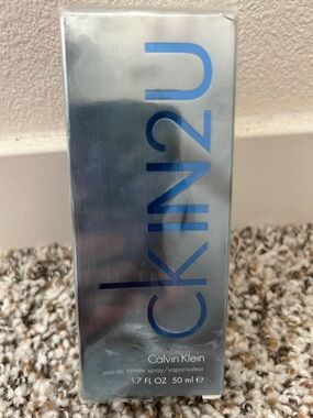 Calvin Klein CKIN2U Eau de Toilette Spray - Silver and Blue